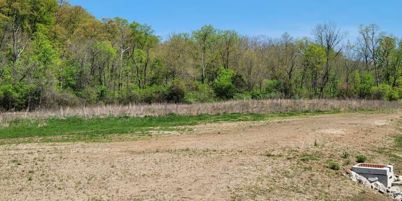 The featured photo for Grant Park, Kennard Nature Nook Entrance