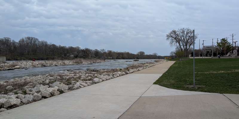 The featured photo for Yorkville Bicentennial Riverfront Park